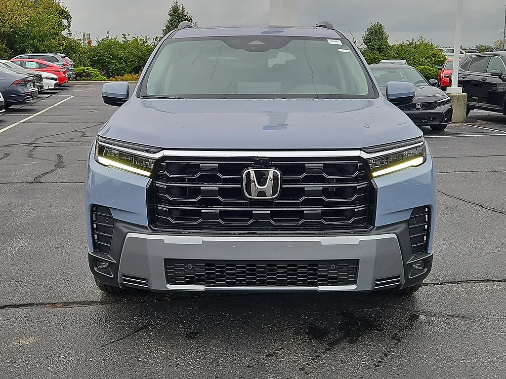 2026 Honda Pilot Elite, photo 6 of 12