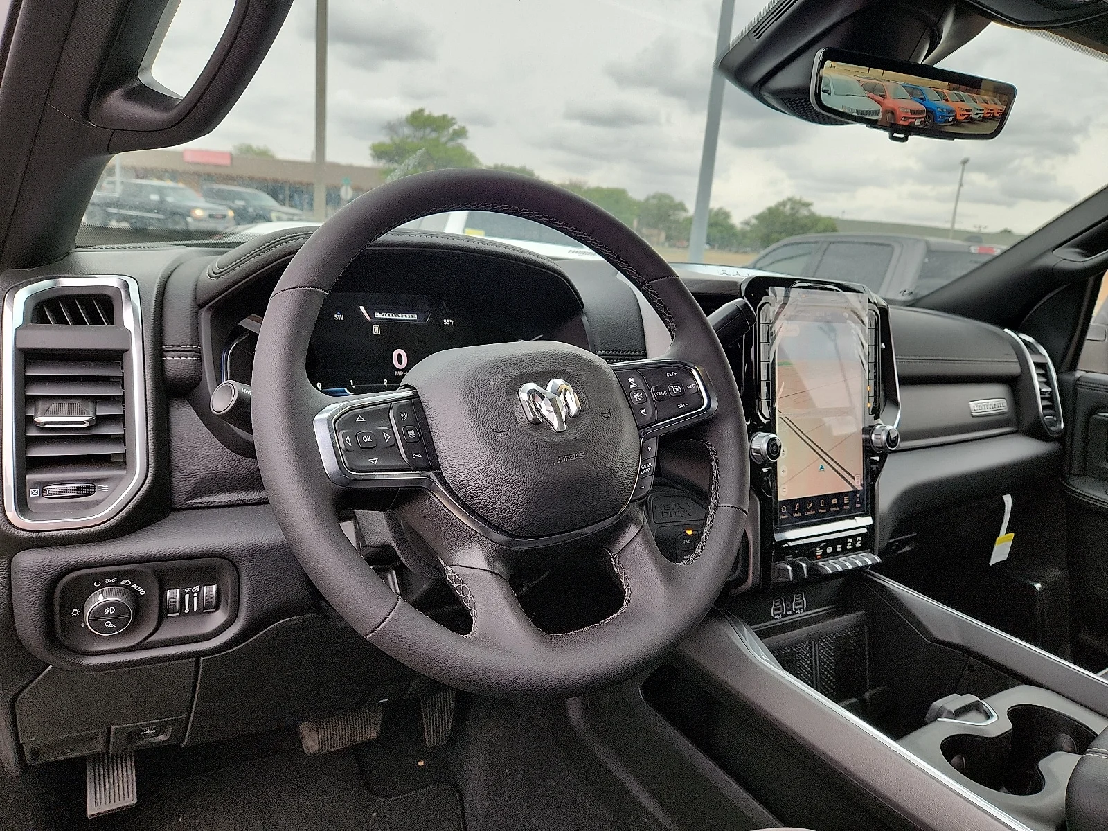 New 2026 PW7 Bright Whit Ram LARAMIE CREW CAB 4X4 6
