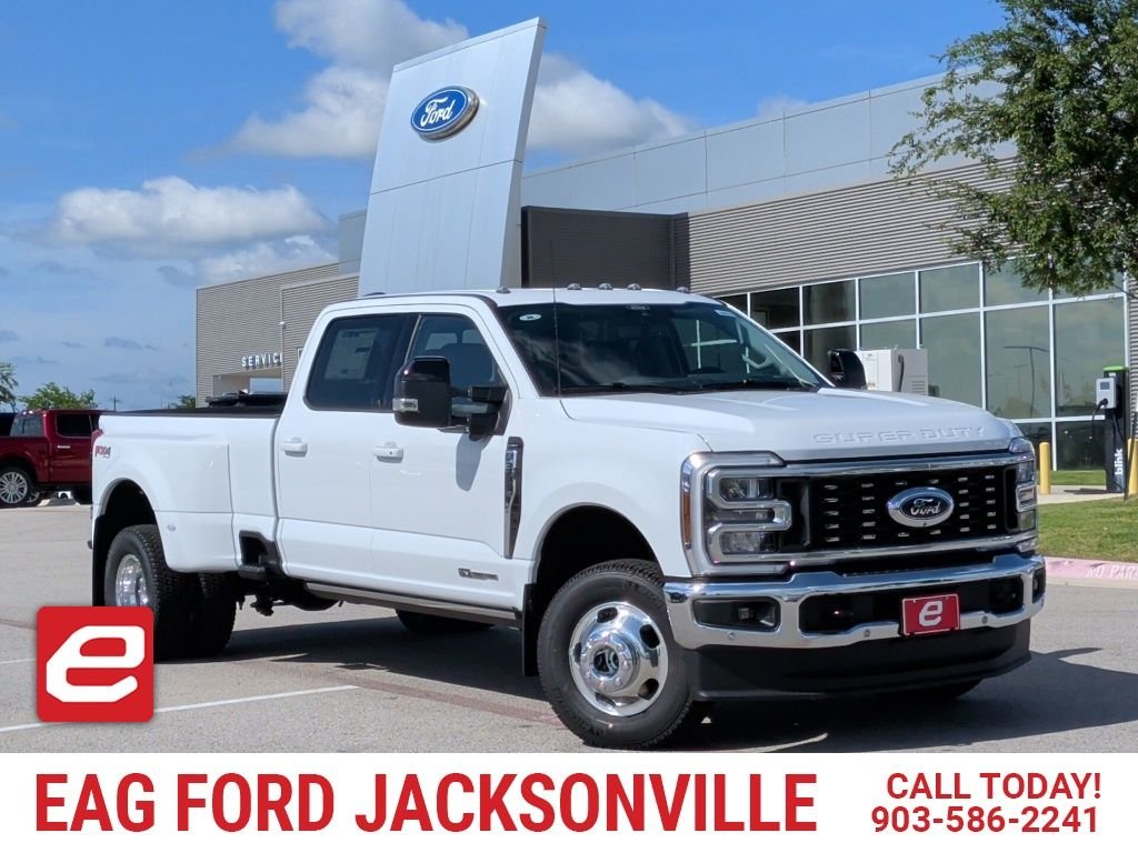 New 2026 Oxford White Ford F-350® Lariat® image 1
