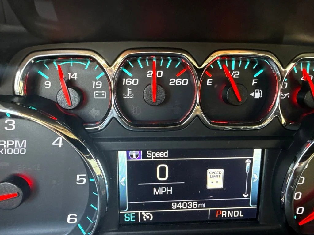 Used 2018 Summit White GMC SLT image 11