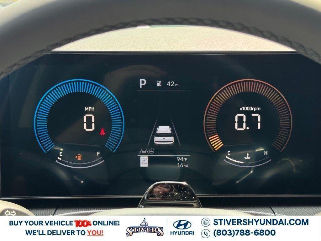 New 2027 Silver Hyundai SEL FWD image 27