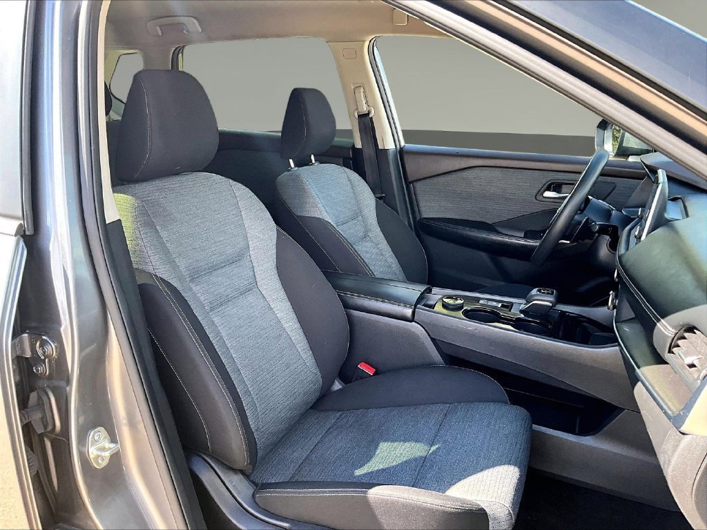 Used 2023 Gray Nissan SV image 33