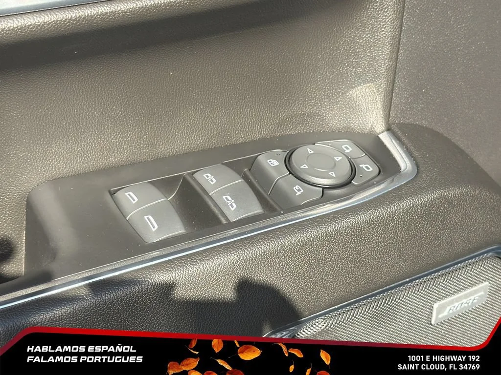 Used 2024 Sterling Metallic GMC SLT image 14