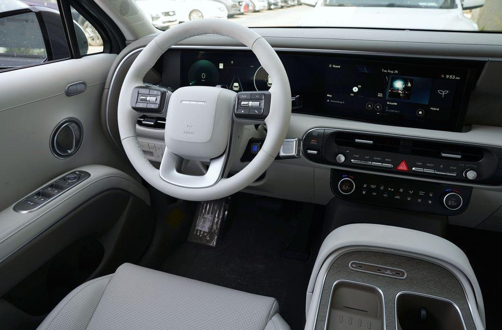 New 2026 Ecotronic Gray Pearl Hyundai SEL Premium image 12