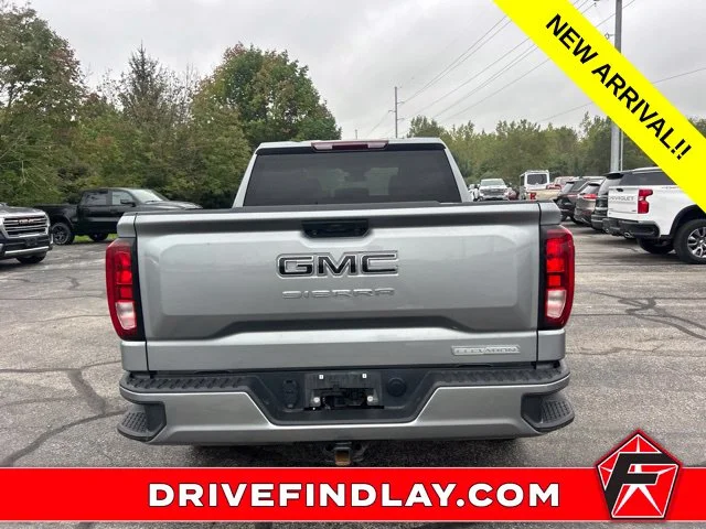 Used 2024 Silver GMC Elevation image 10
