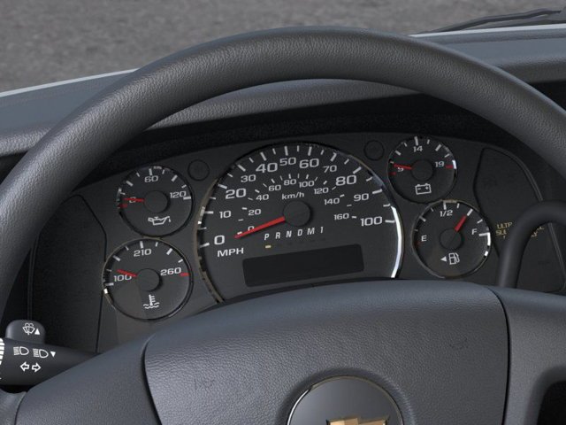 2025 Chevrolet Express Passenger LS - Photo 18