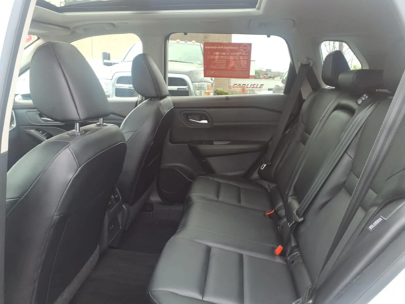 Certified Used 2023 Pearl White Tricoat Nissan SV image 14