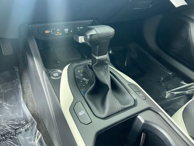 New 2026 Snow White Pearl Kia GT-Line image 24