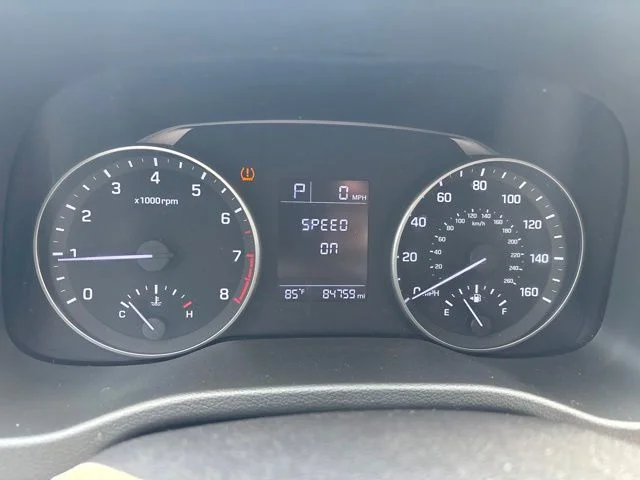 Used 2017 Lakeside Blue Hyundai SE image 20