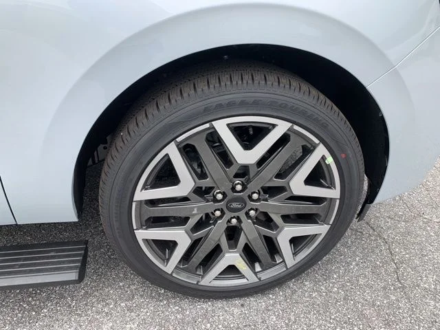 New 2026 Silver Ford MAX Platinum® image 42