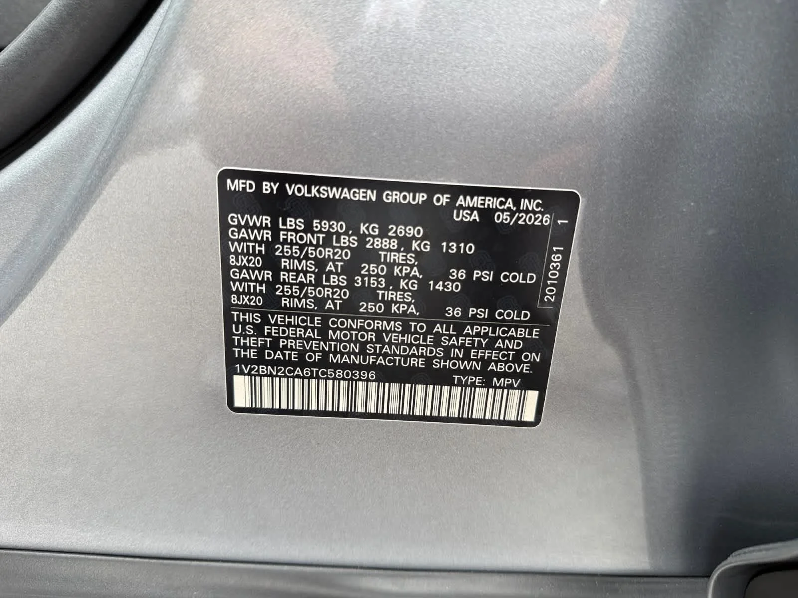 New 2026 Silver Mist Metallic Volkswagen 2.0T SEL image 25