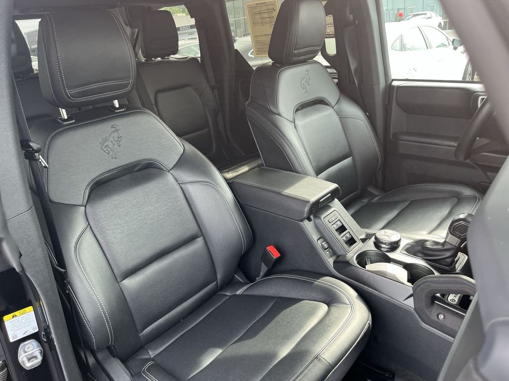 Used 2025 Black Ford Badlands image 31