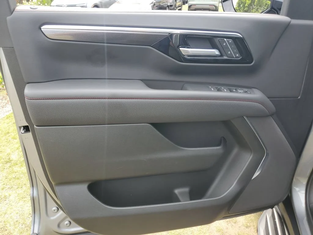 Used 2026 Sterling Gray Metallic Chevrolet RST image 22