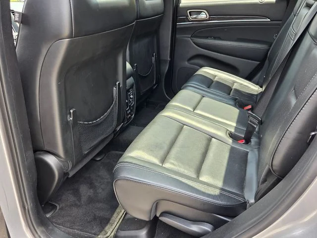 Used 2015 Silver Jeep Overland image 12