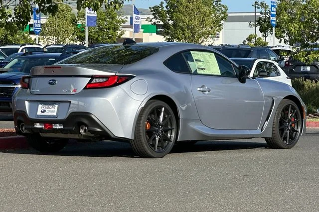 New 2026 ICE SILVER METALLIC Subaru tS image 4
