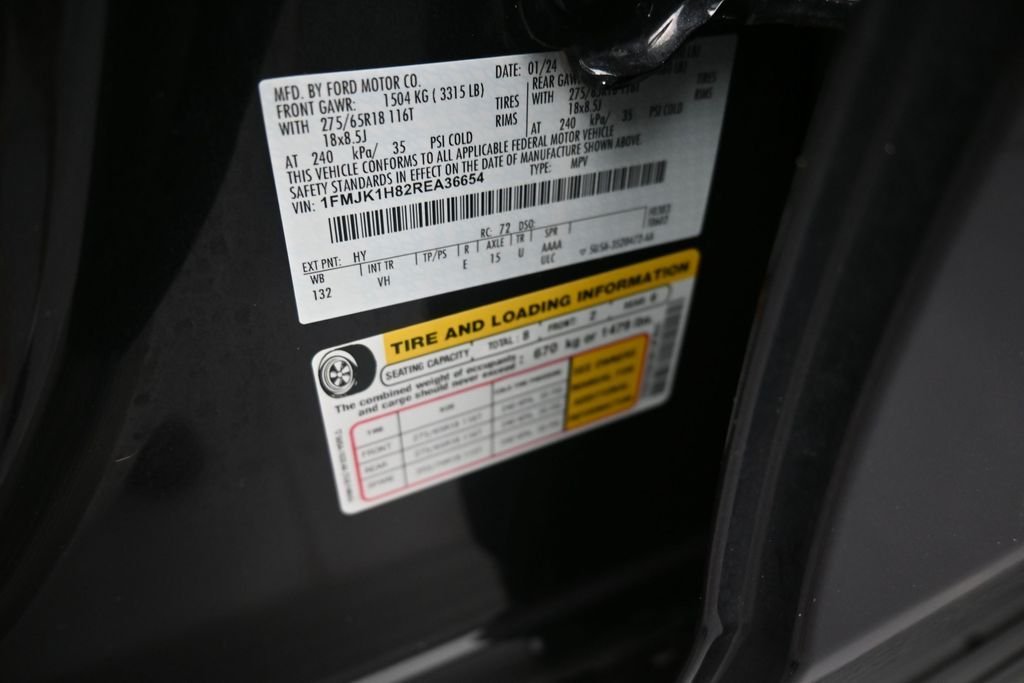 Used 2024 Gray Ford XLT image 19
