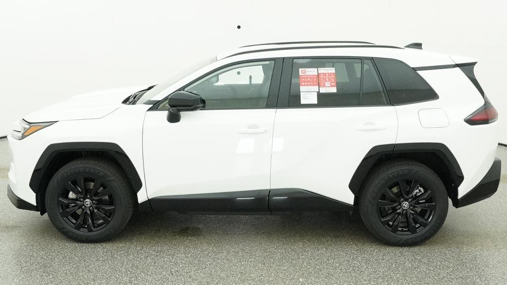New 2026 Ice Cap Toyota SE image 3