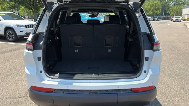 2023 Jeep Grand Cherokee L Altitude - Photo 26