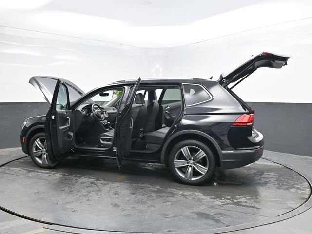 Used 2021 Black Volkswagen 2.0T SE image 54