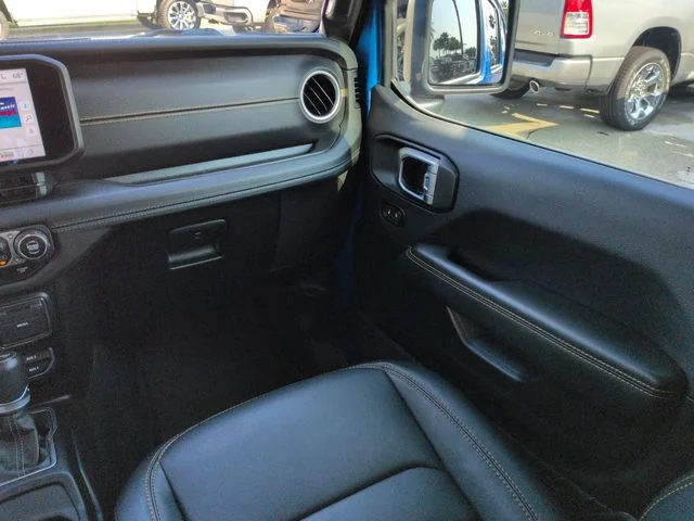 Used 2024 Blue Jeep Sahara image 16