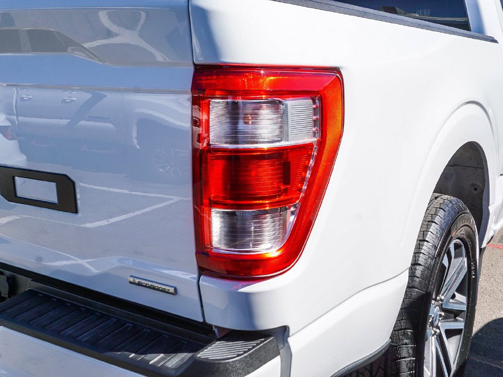 Used 2022 White Ford XL image 7