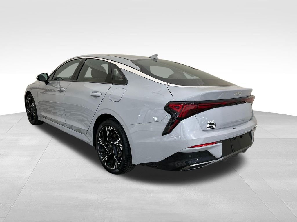 Used 2026 Gray Kia GT-Line image 3