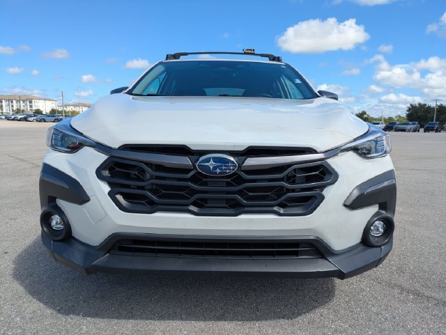 Used 2024 Crystal White Pearl Subaru Limited image 9