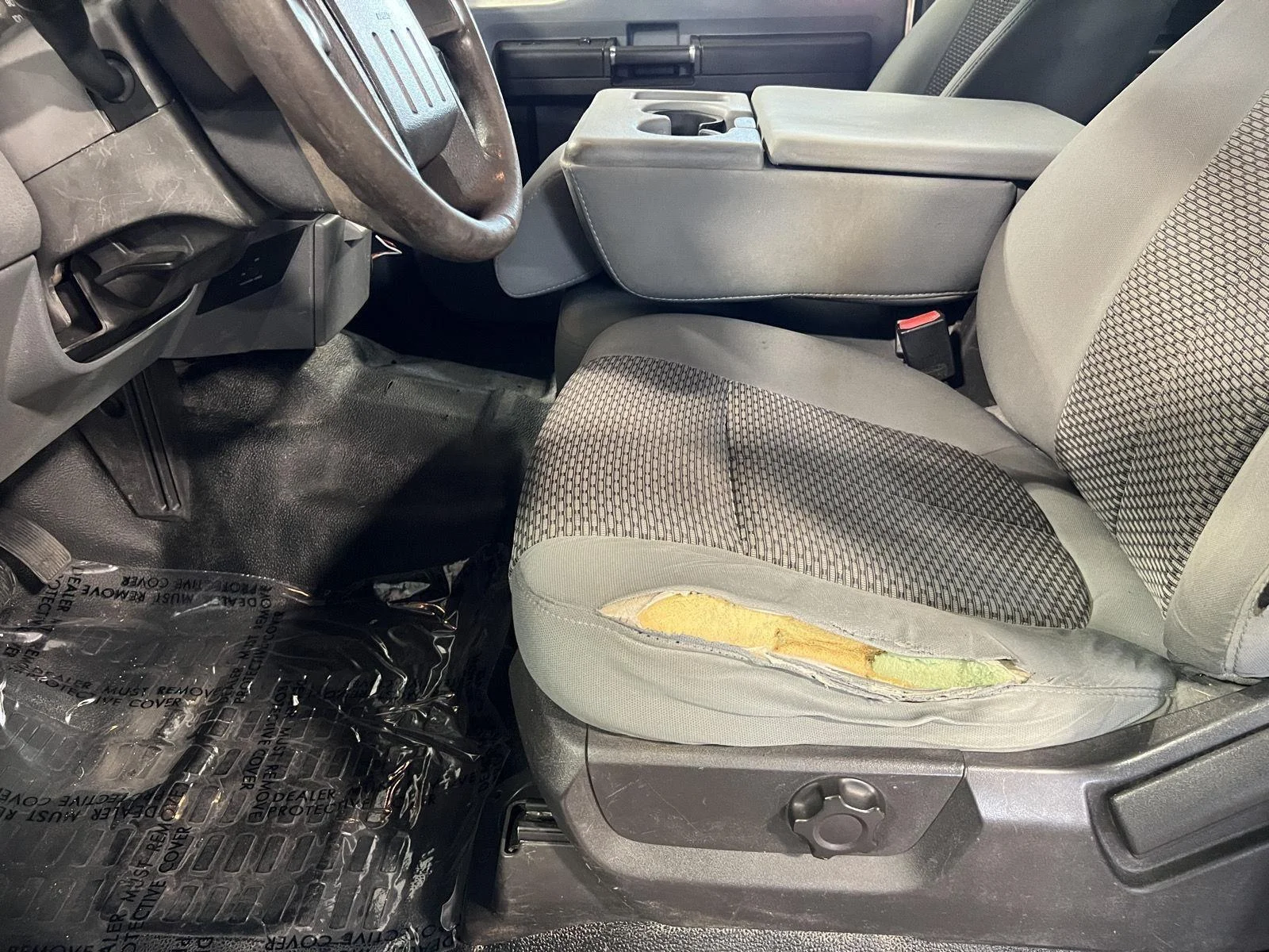 Used 2011 Pale Adobe Metallic Ford XL image 14