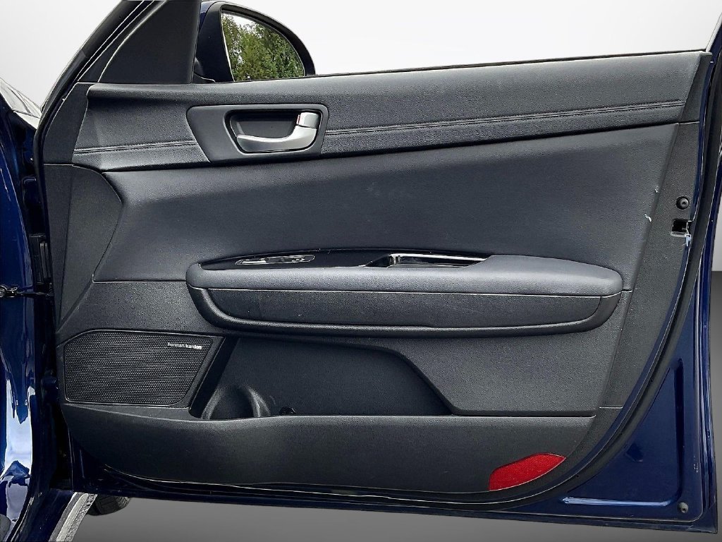 Used 2019 Blue Kia SX image 31