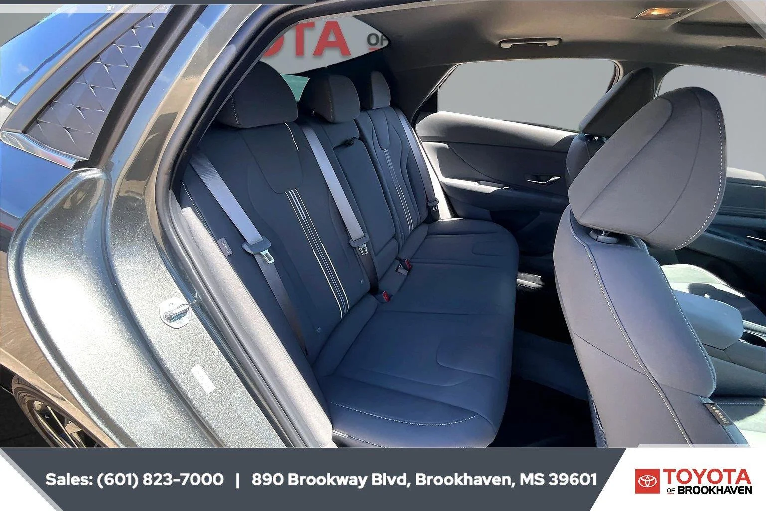 Used 2026 Amazon Gray Hyundai SEL Sport Premium image 20