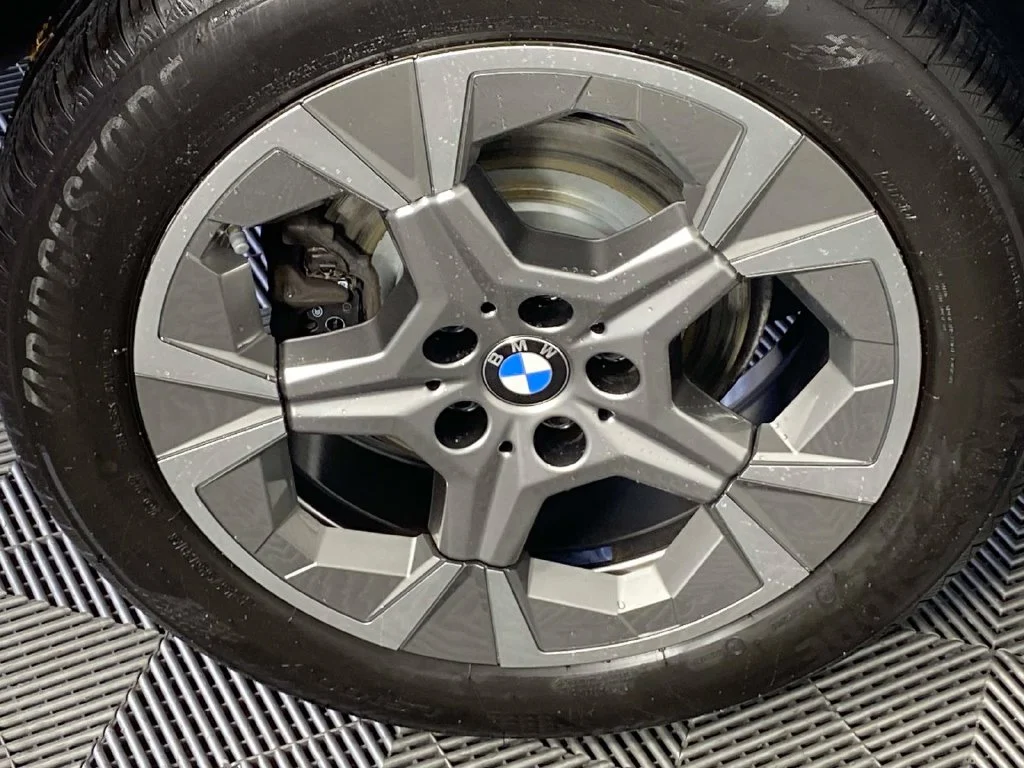 Used 2023 Alpine White BMW xDrive28i image 29