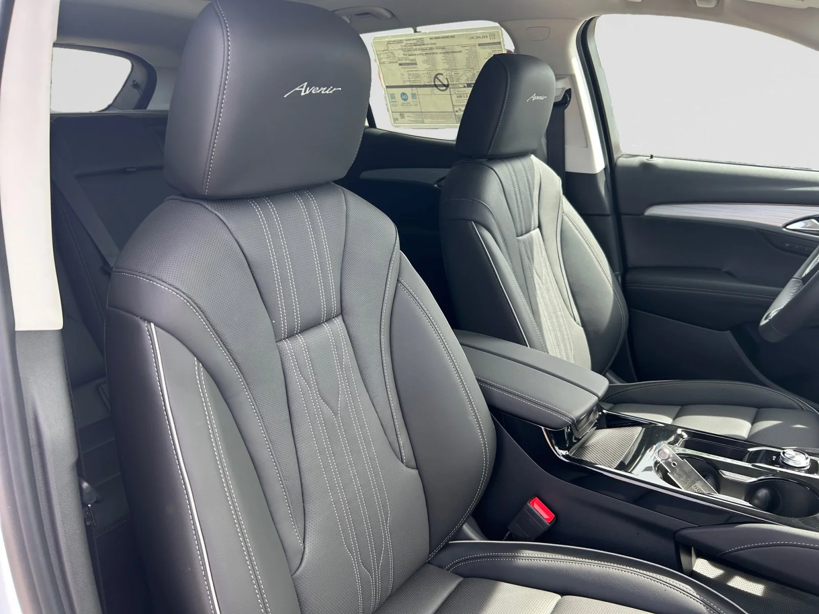 New 2026 Iridescent White Tricoat Buick Avenir AWD image 12