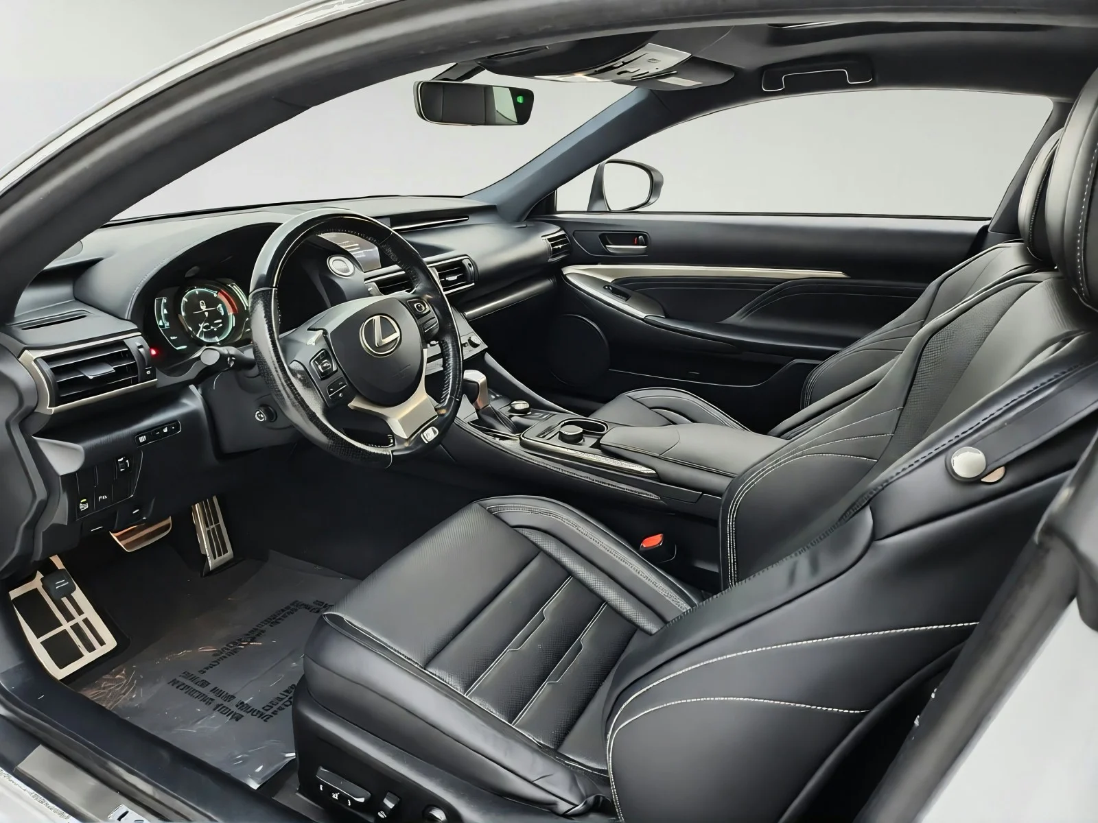 Used 2016 Ultra White Lexus CLOTH image 16