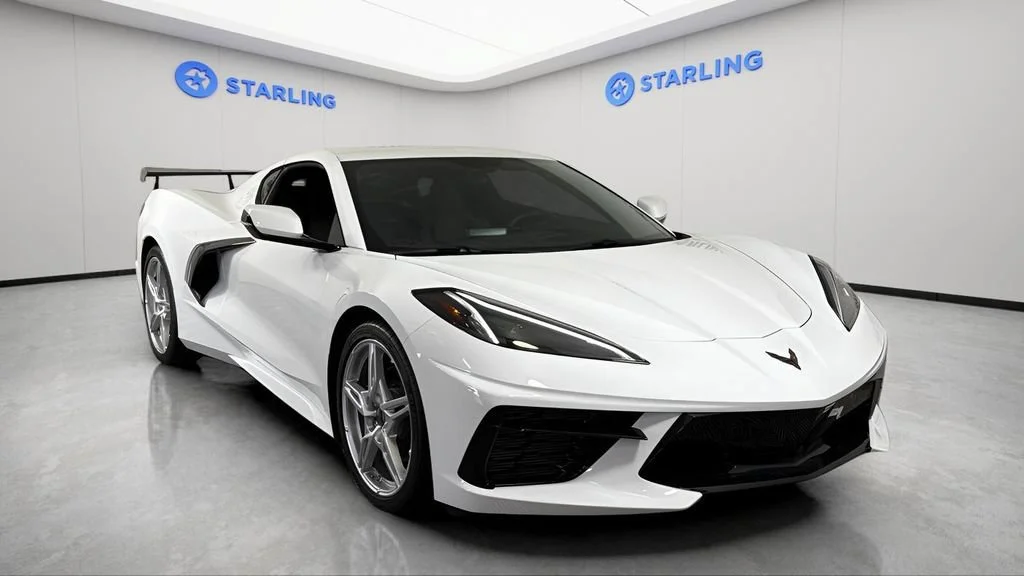 Certified Used 2023 Arctic White Chevrolet 1LT image 14