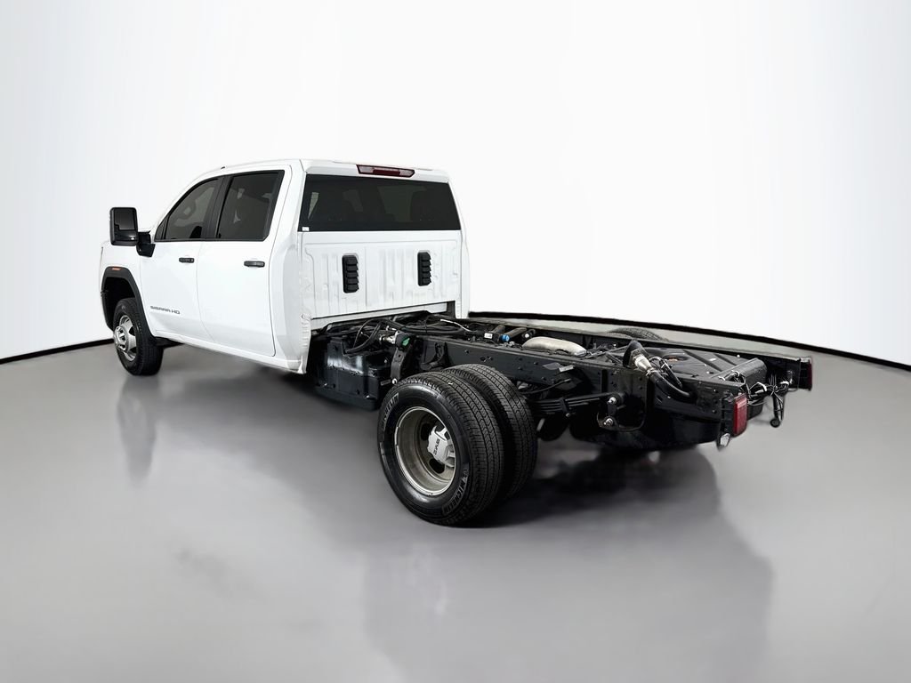 Used 2025 White GMC Pro image 5