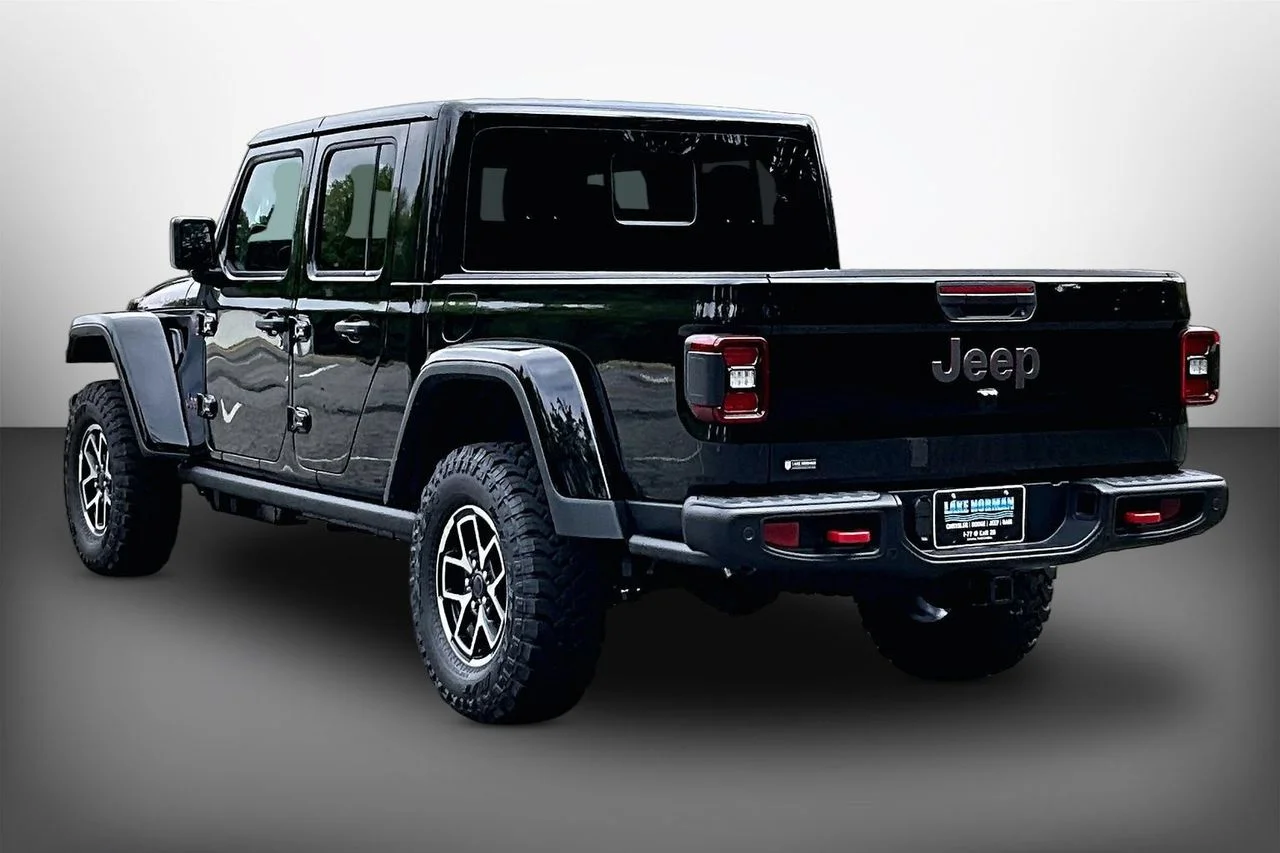 New 2026 Black Clearcoat Jeep Rubicon X image 6