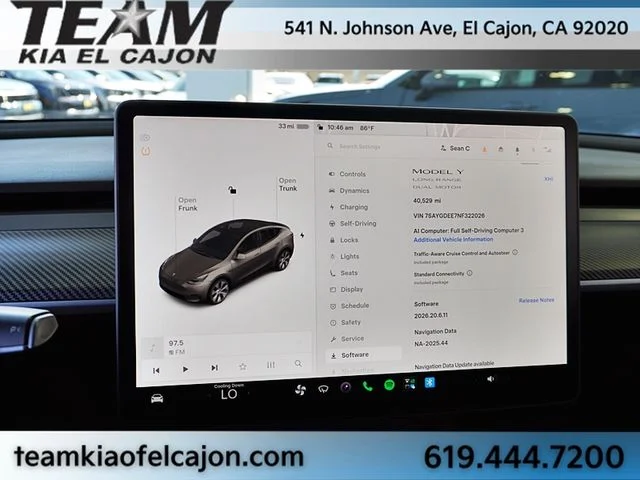 Used 2022  Tesla Long Range image 29