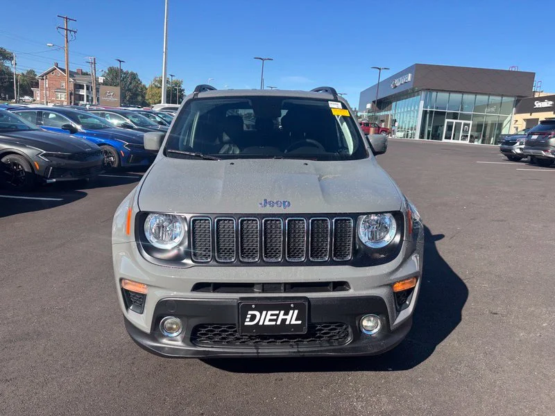 Used 2020 Gray Jeep Latitude image 2