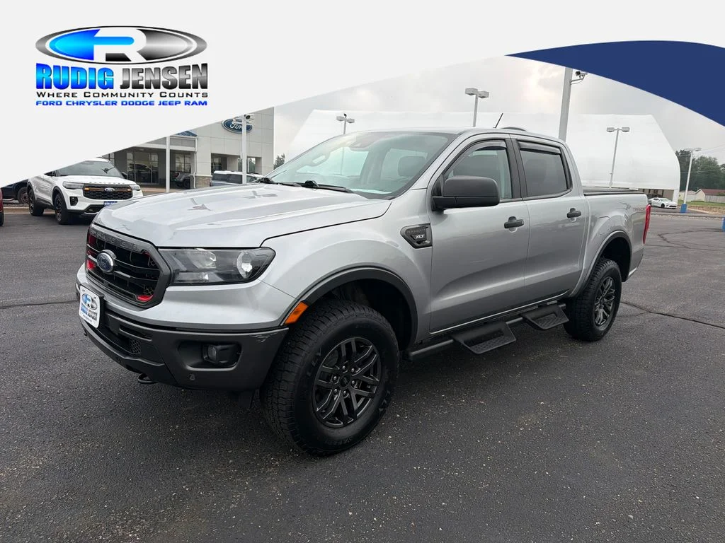 Used 2021 Silver Ford XLT image 1