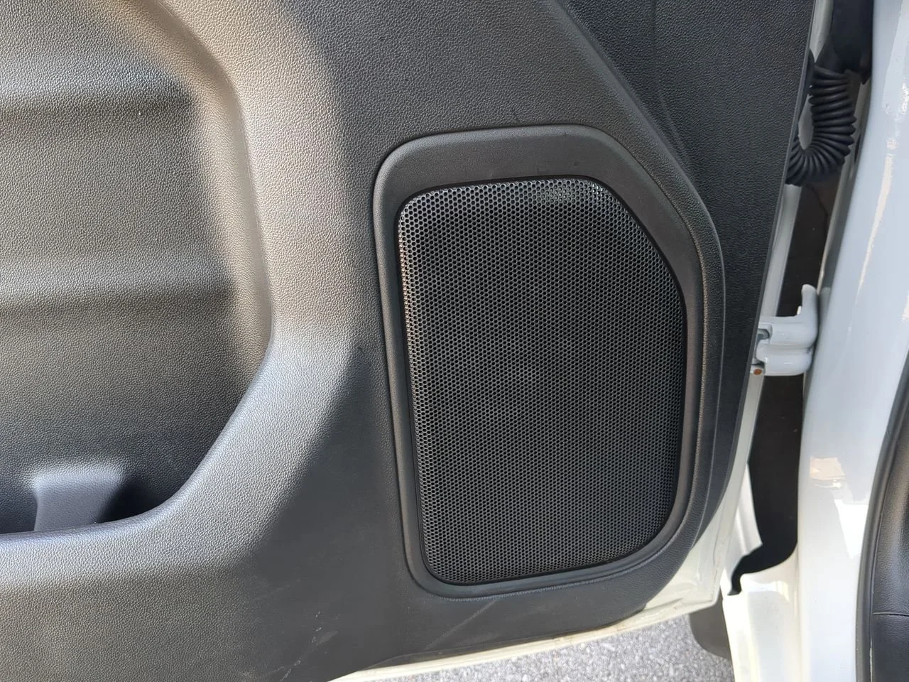 Used 2025 Summit White Chevrolet Custom image 25