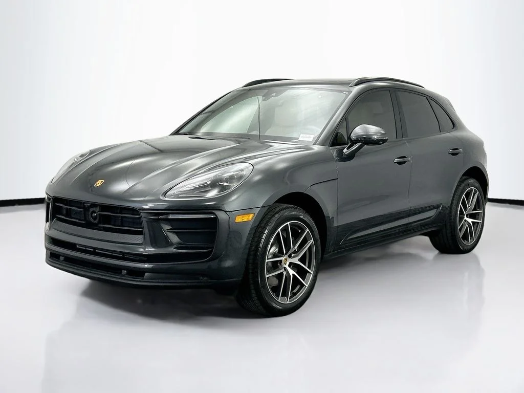 2026 Porsche Macan