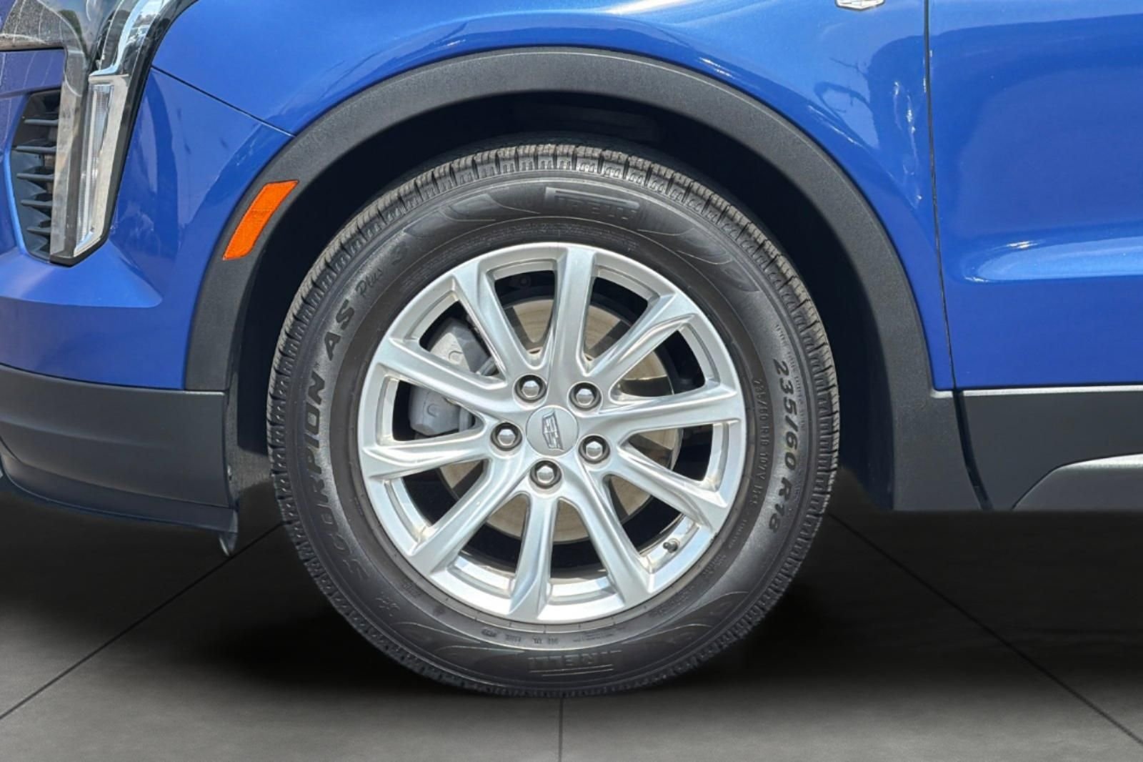 Used 2021 Blue Cadillac Luxury image 3
