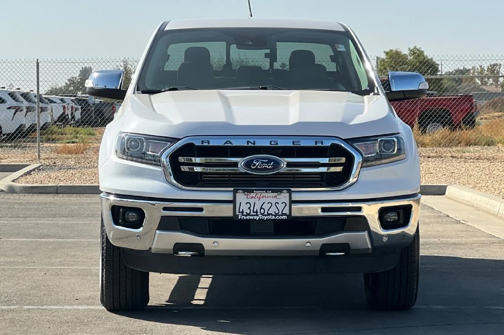 Used 2019 White Ford Lariat image 11