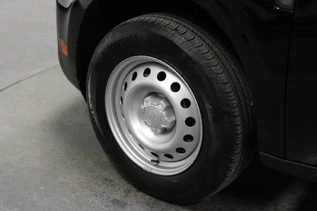 New 2026 Shadow Black Ford XL image 33