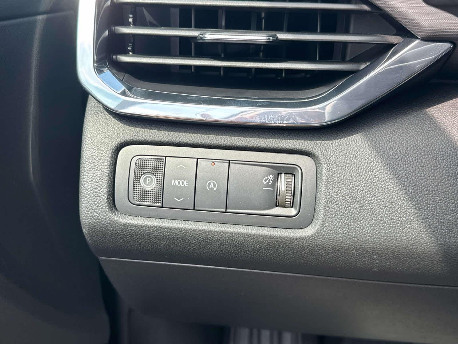 New 2027 Trailstone Green Metallic GMC Elevation image 15
