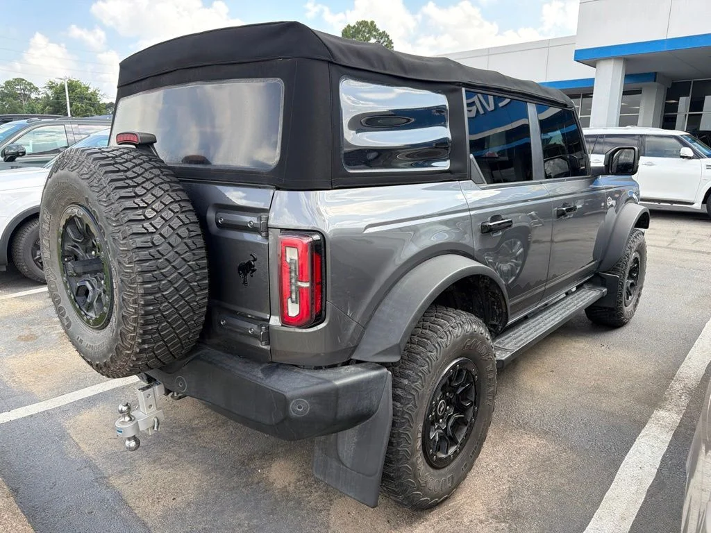 Used 2022 Gray Ford Wildtrak image 8