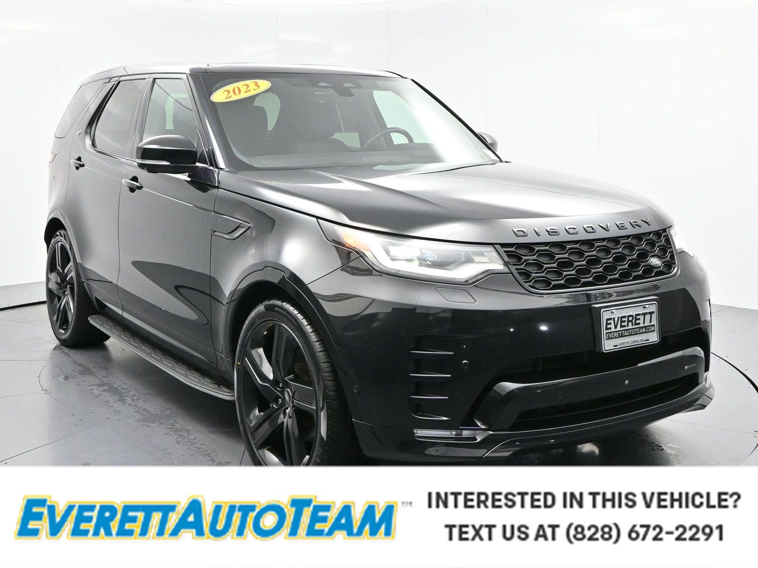 2023 Land Rover Discovery P300 S R-Dynamic AWD