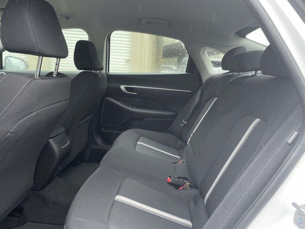 New 2026 White Hyundai SEL Sport image 10