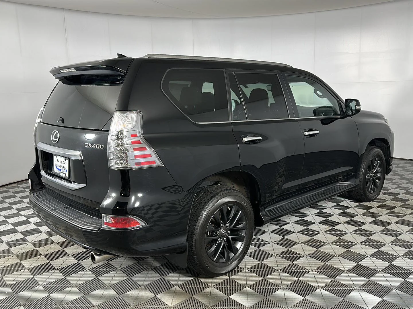 Used 2022 Nebula Gray Pearl Lexus GX 460 Premium image 11
