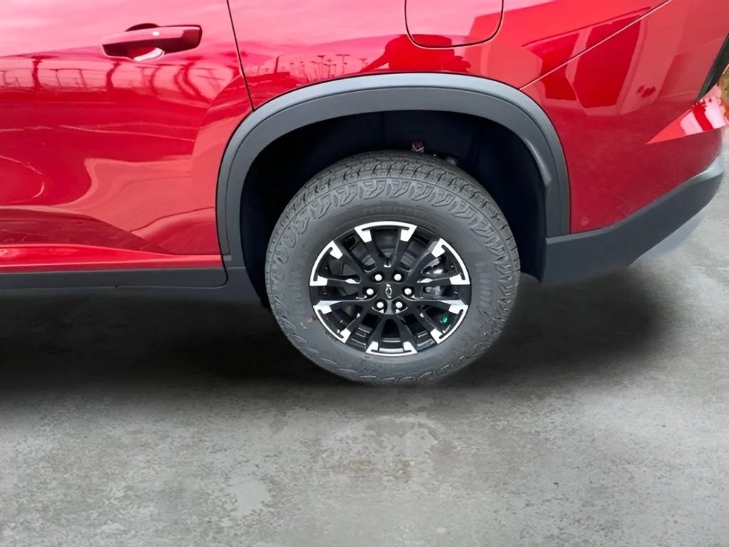 New 2026 Radiant Red Tintcoat Chevrolet Z71 image 33